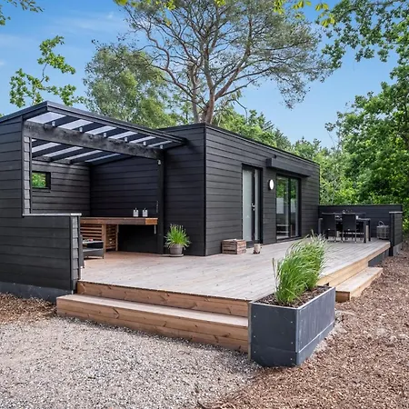 Konrad - 300m From The Sea By Interhome